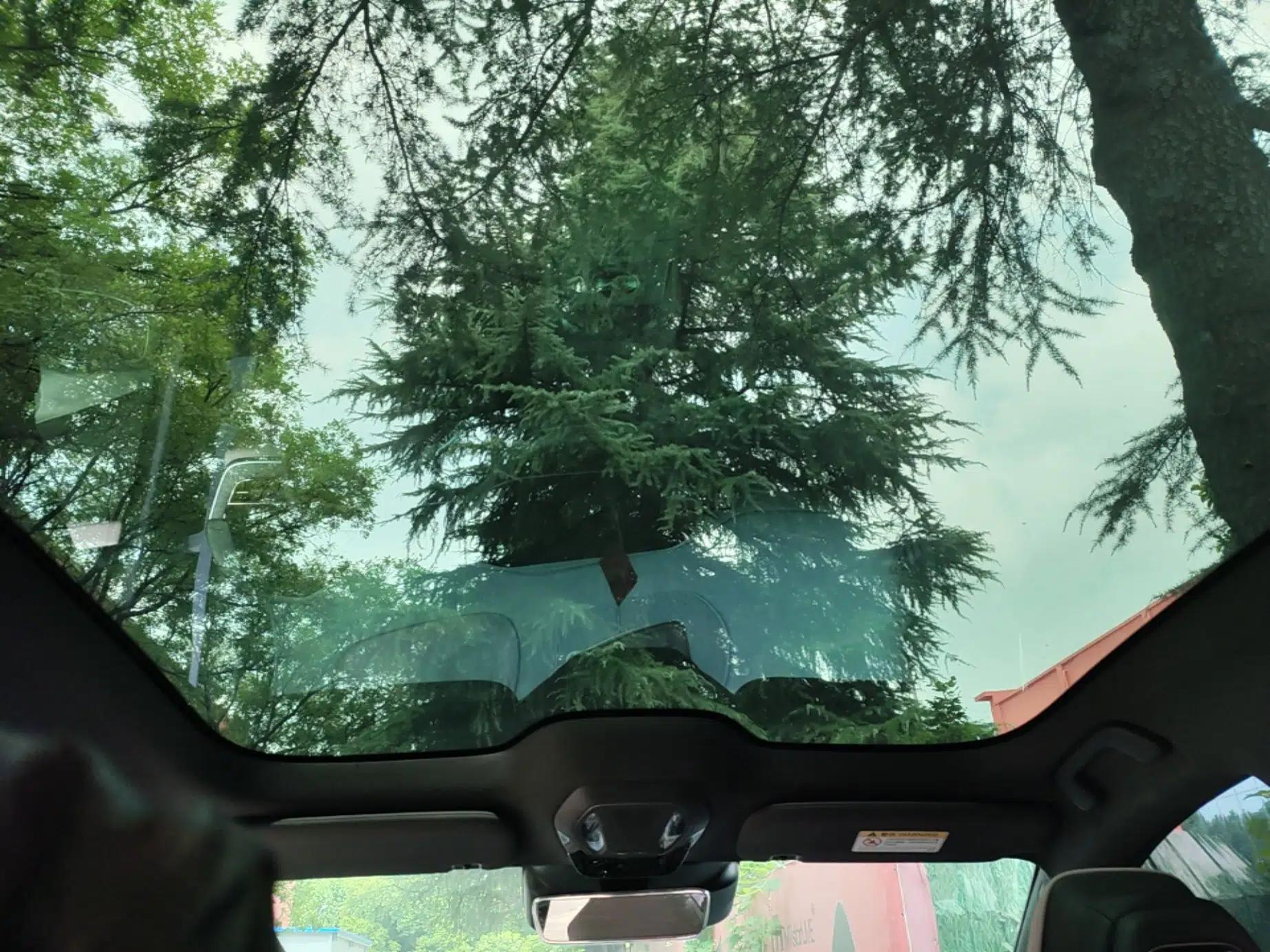 Hongqi Tiangong 08 2025 680 Ultra Four-Wheel-Drive Version — миниатюра 21