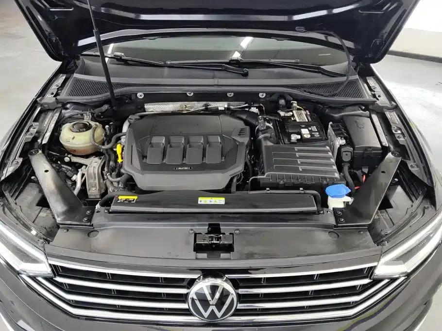 2020 Volkswagen Passat 330TSI DSG Leading Edition — миниатюра 10