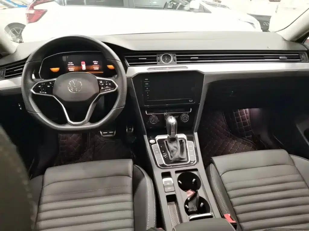 Volkswagen Magotan 2023 2 Millionth Unit Commemorative Edition 280TSI DSG Comfort Model — миниатюра 6