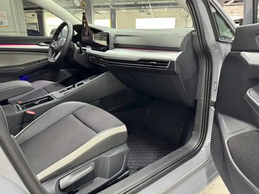 2021 Golf 280TSI DSG 30th Anniversary Edition — миниатюра 11