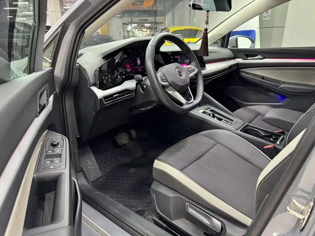 2021 Golf 280TSI DSG 30th Anniversary Edition — миниатюра 7