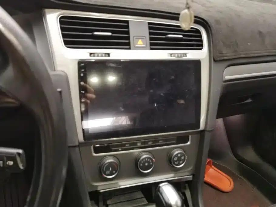 2015 Golf 1.4TSI Automatic Comfort — миниатюра 13