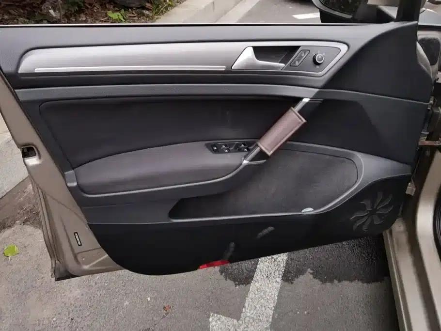 2015 Golf 1.4TSI Automatic Comfort — миниатюра 7
