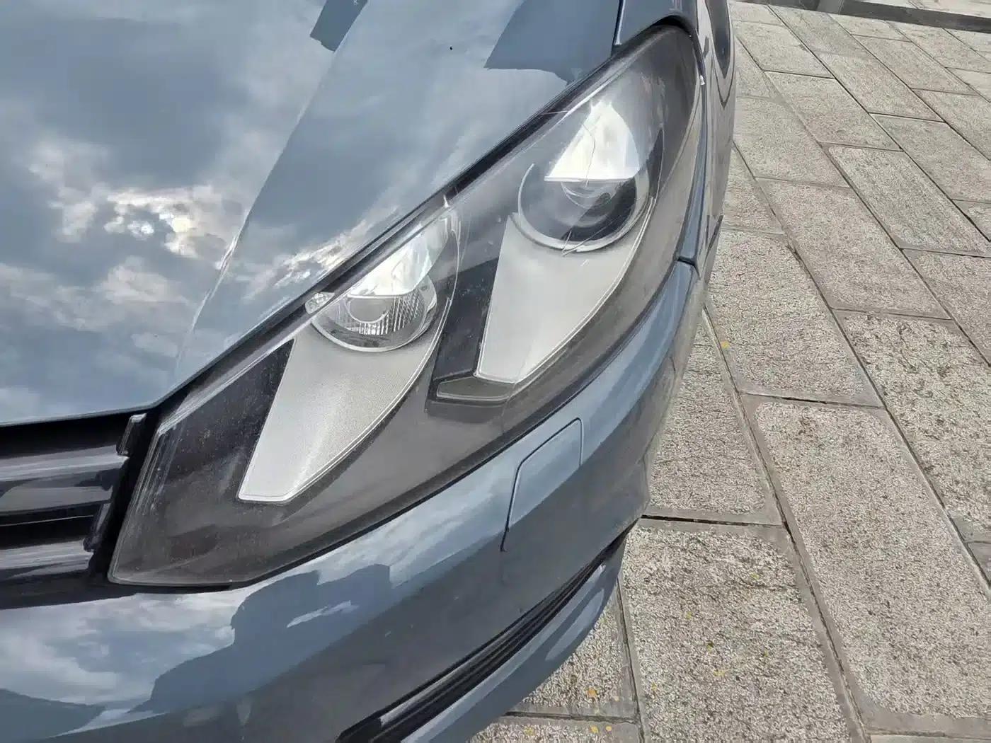2011 Golf 2.0TSI R (Imported) — миниатюра 12