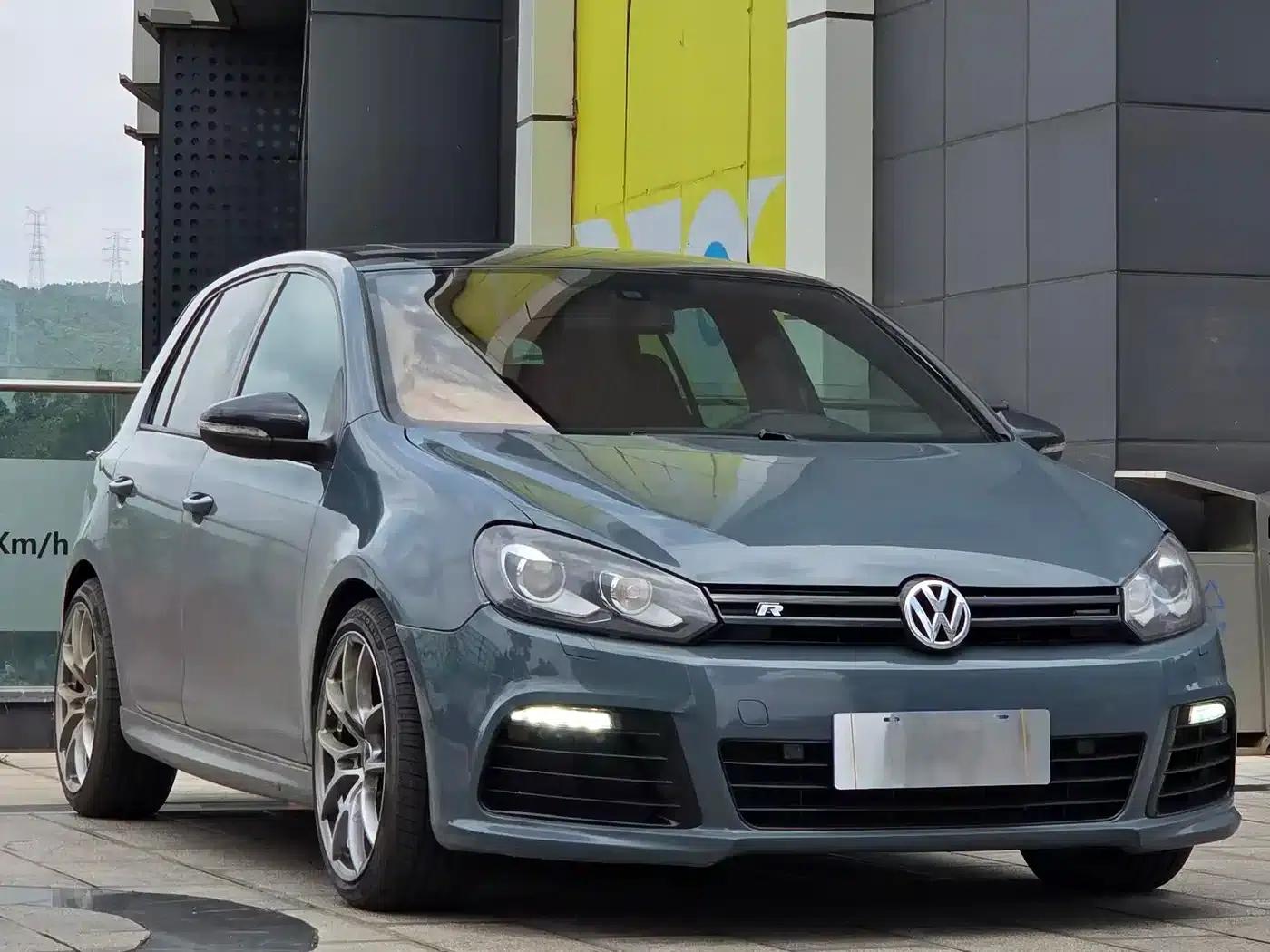 2011 Golf 2.0TSI R (Imported) — миниатюра 3