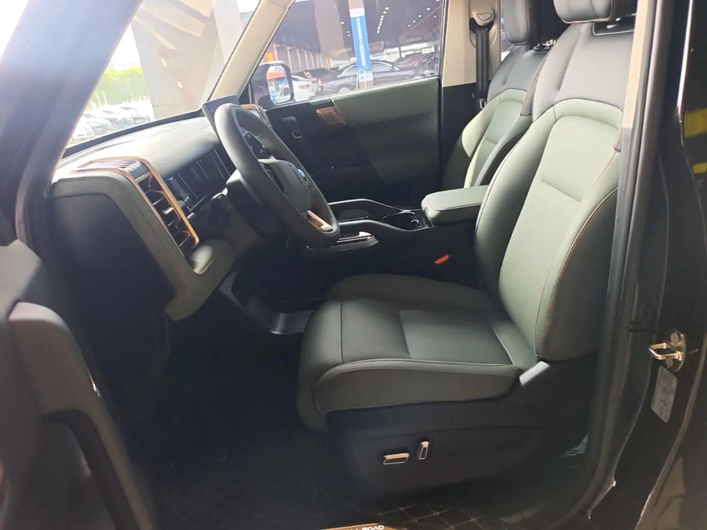 iCAR 03 2024 501km Four-wheel Drive Long-Range Advanced Version — миниатюра 22