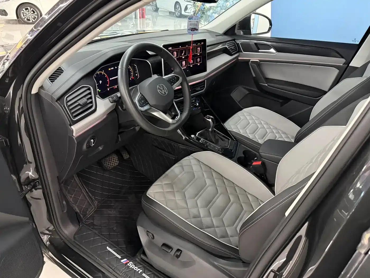 Tayron 2023 280TSI 2WD Luxury Plus Advanced Edition — миниатюра 3
