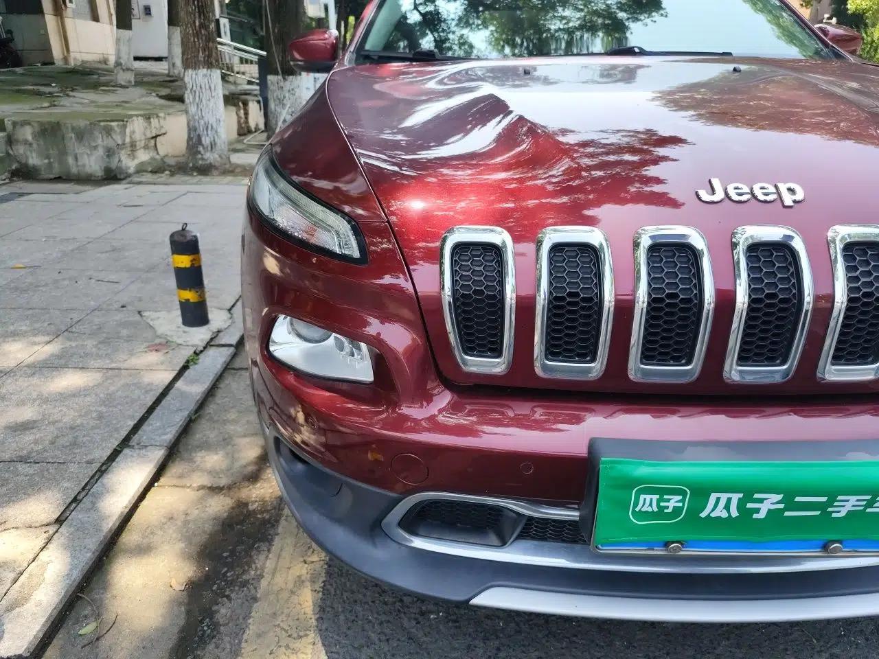 Jeep Cherokee 2016 2.4L Professional Smart Version — миниатюра 7