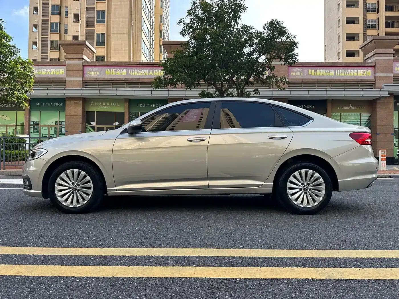 2021 Volkswagen Lavida 280TSI DSG Comfort Edition — миниатюра 7