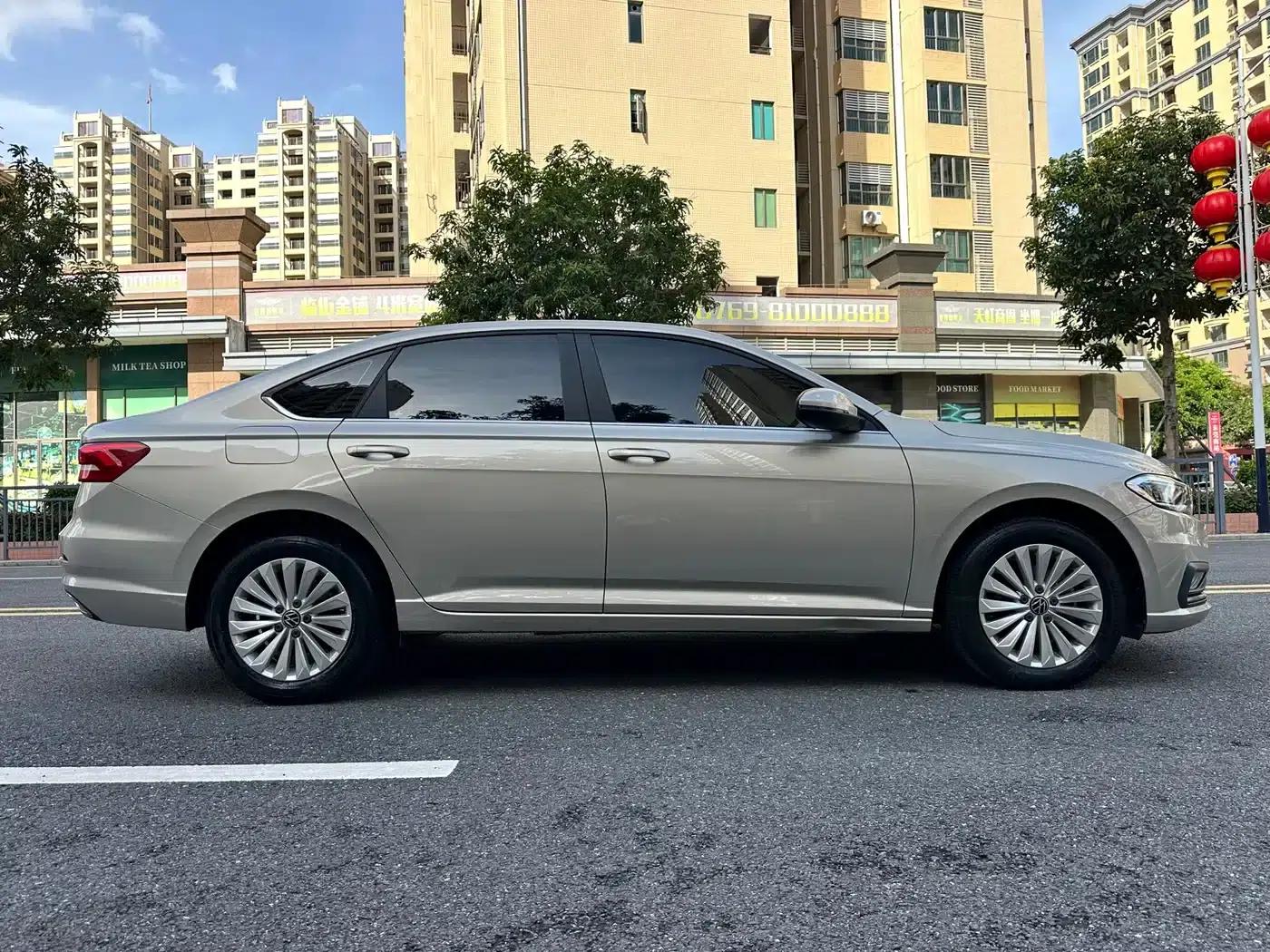 2021 Volkswagen Lavida 280TSI DSG Comfort Edition — миниатюра 8