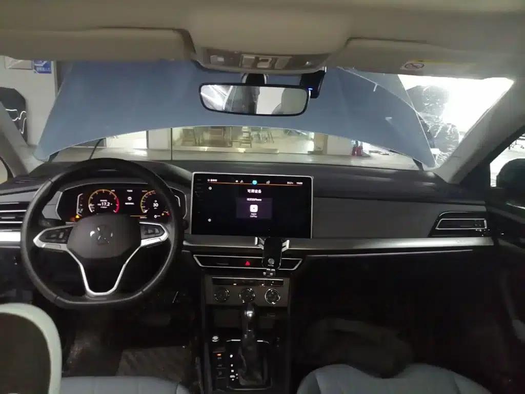 2023 Volkswagen Lavida 1.5L Automatic Five Million Edition — миниатюра 10