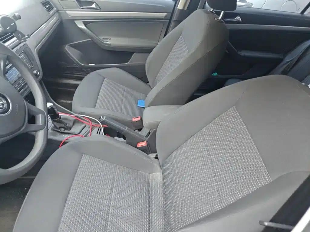 2017 Volkswagen Lavida 1.6L Automatic Fashion Edition — миниатюра 8