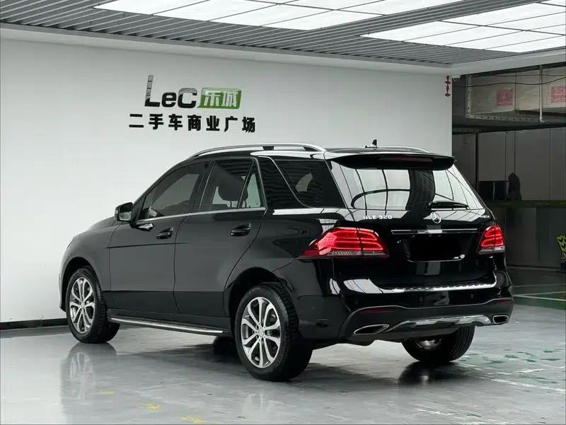 Mercedes-Benz GLE (Imported) 2016 GLE 320 4MATIC Luxury — миниатюра 5