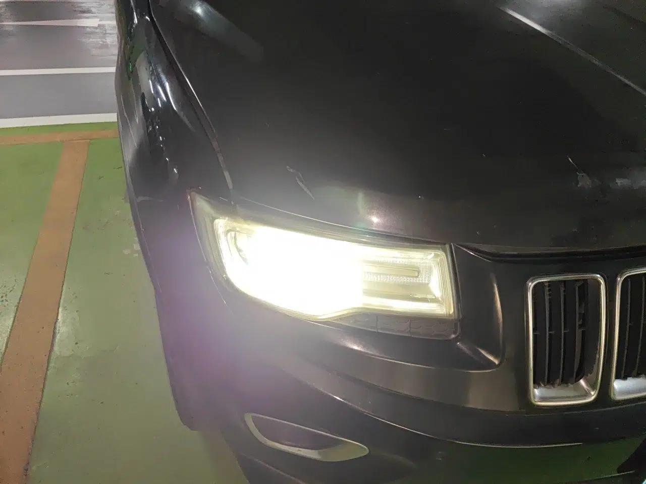 Jeep Grand Cherokee 2014 3.6L Elite Navigation Edition — миниатюра 7