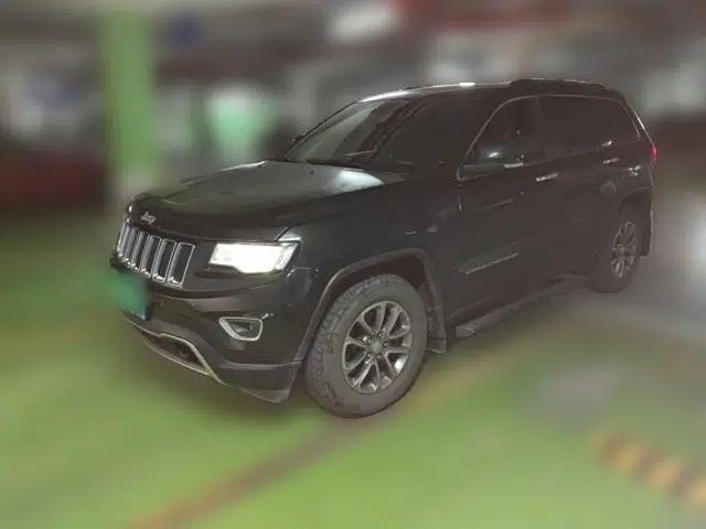 Jeep Grand Cherokee 2014 3.6L Elite Navigation Edition