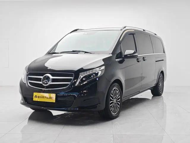 Mercedes-Benz V-Class 2018 V 260 L Premium Extended Edition (China V Emission Standard)