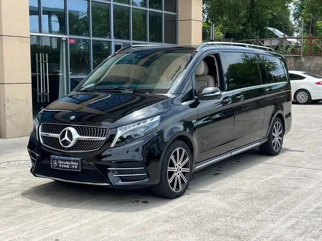 Mercedes-Benz V-Class 2022 V 260 L Long Wheelbase Premium Edition