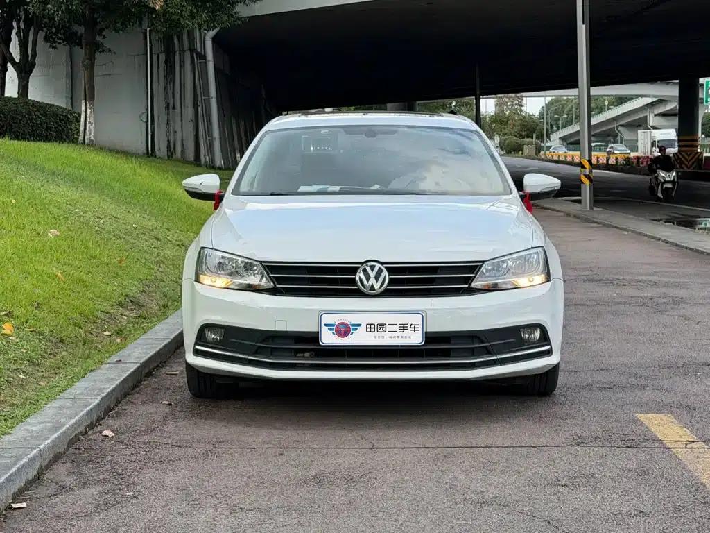 2018 Volkswagen Sagitar 1.6L Automatic Comfort Model — миниатюра 2