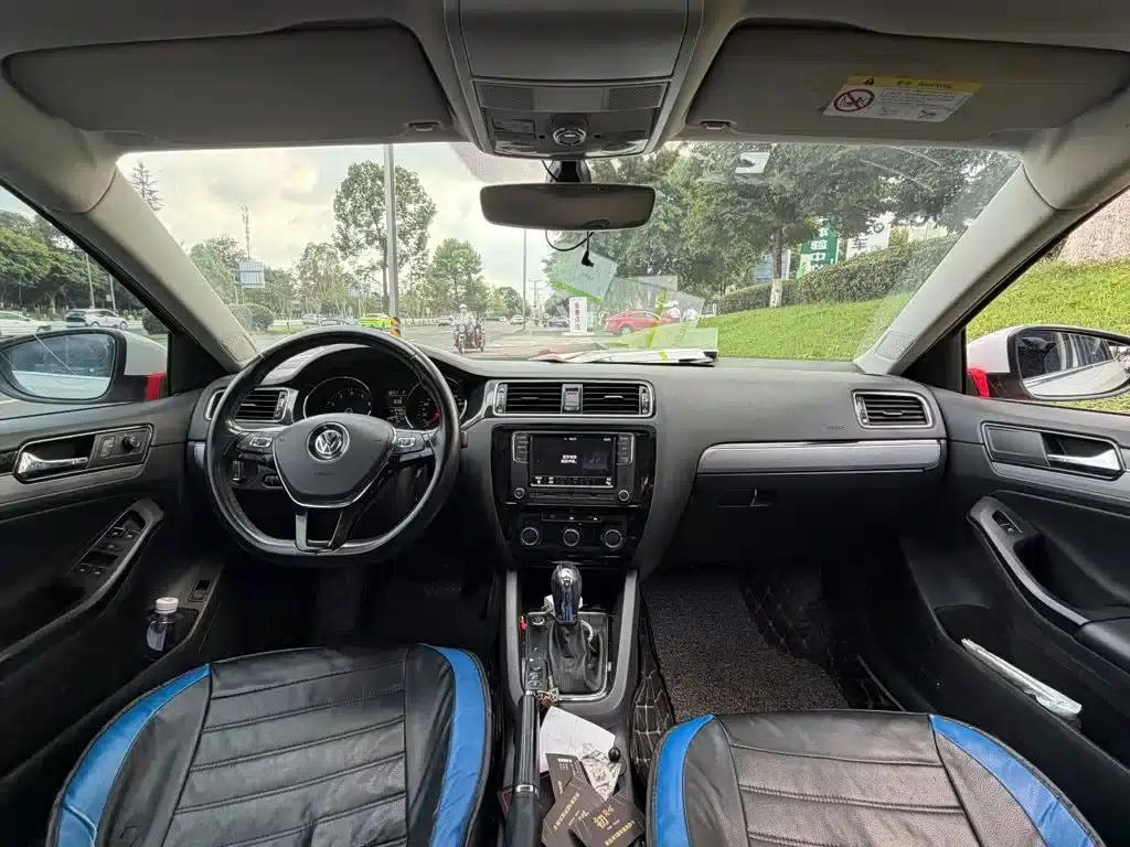 2018 Volkswagen Sagitar 1.6L Automatic Comfort Model — миниатюра 13