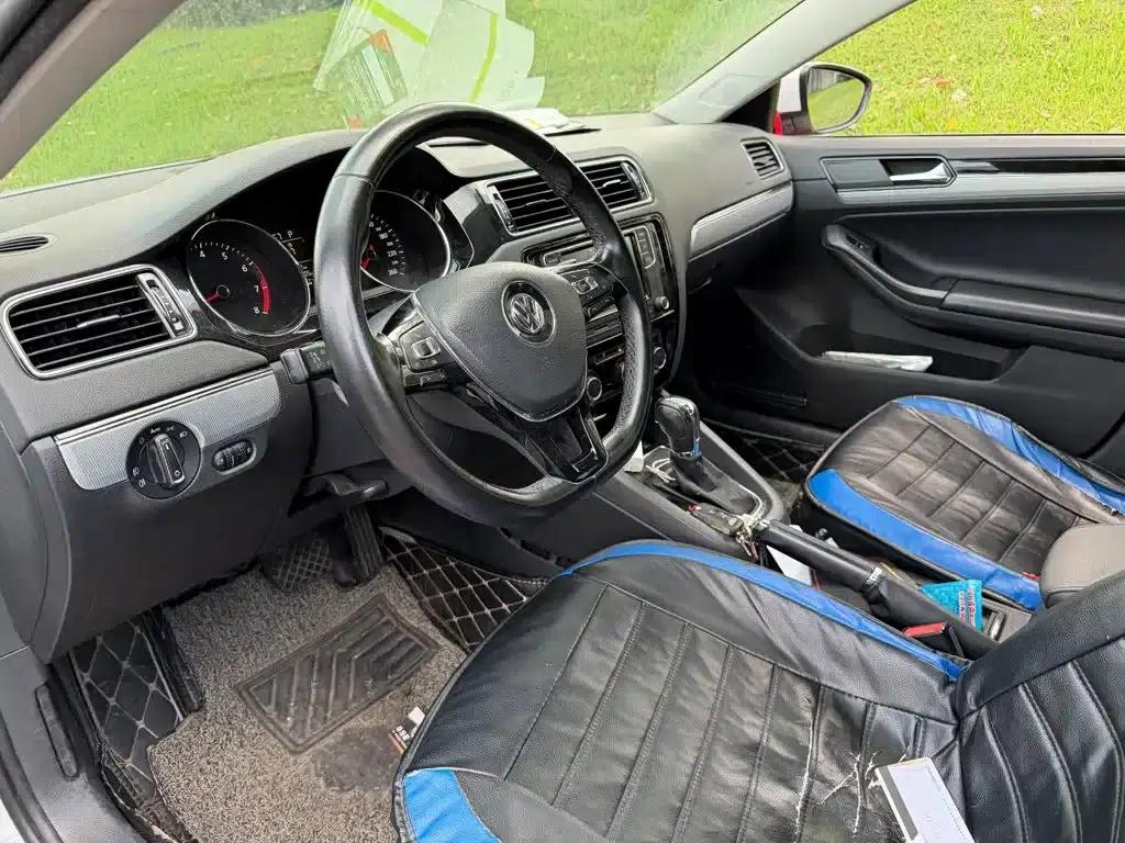 2018 Volkswagen Sagitar 1.6L Automatic Comfort Model — миниатюра 7
