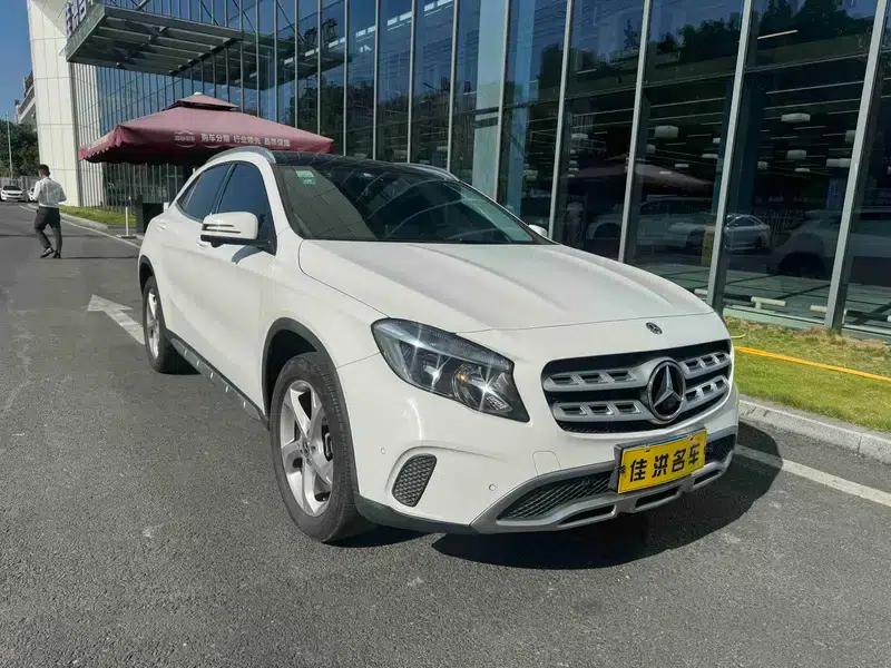 2018 Mercedes-Benz GLA 200 Dynamic — миниатюра 3