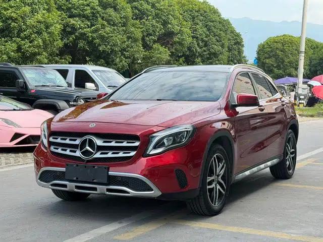2017 Mercedes-Benz GLA 200 Fashion Edition