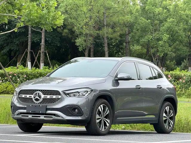 2020 Mercedes-Benz GLA 200