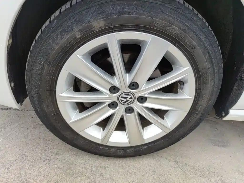 2014 Polo 1.6L Automatic Comfort Edition — миниатюра 23
