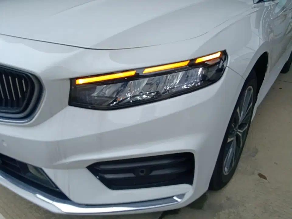 Geely Auto Preface 2021 2.0TD Luxury Version — миниатюра 8