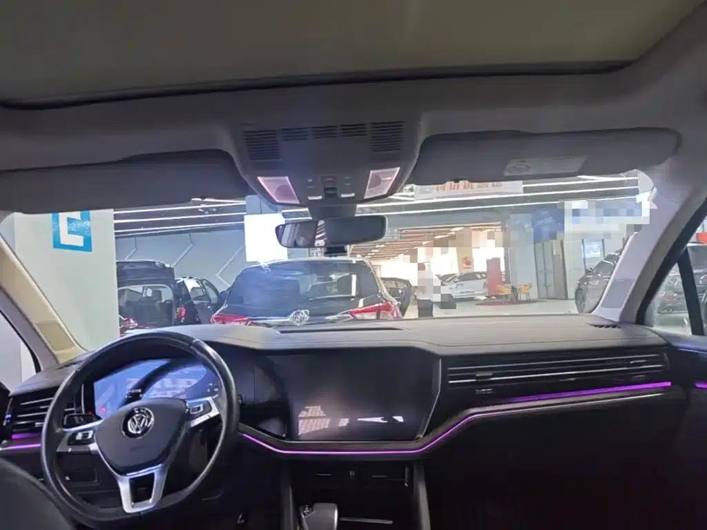 Touareg 2020 2.0TSI R-Line Edition (China VI Emission Standard) — миниатюра 18