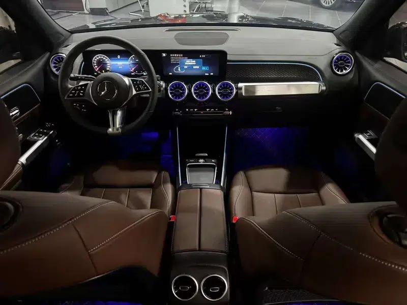 2025 Mercedes-Benz GLB 220 Dynamic — миниатюра 13