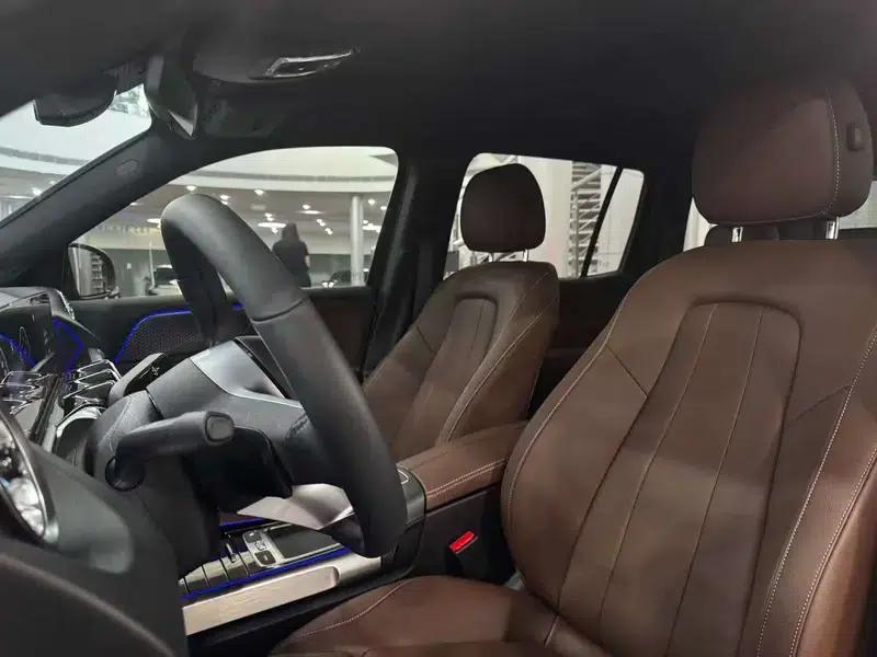 2025 Mercedes-Benz GLB 220 Dynamic — миниатюра 16
