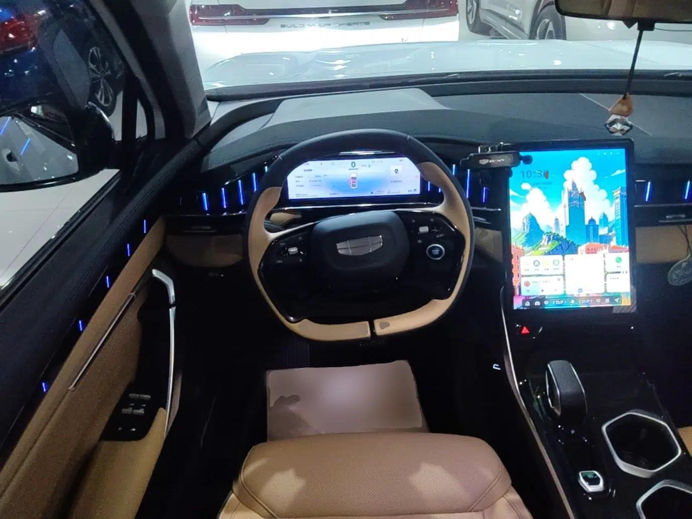 Geely Auto FX11 2023 1.5TD DCT Prestige Edition — миниатюра 13