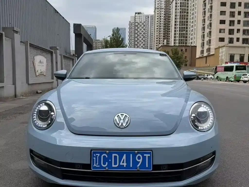 2014 Volkswagen Beetle 1.4TSI Fashion Edition — миниатюра 2