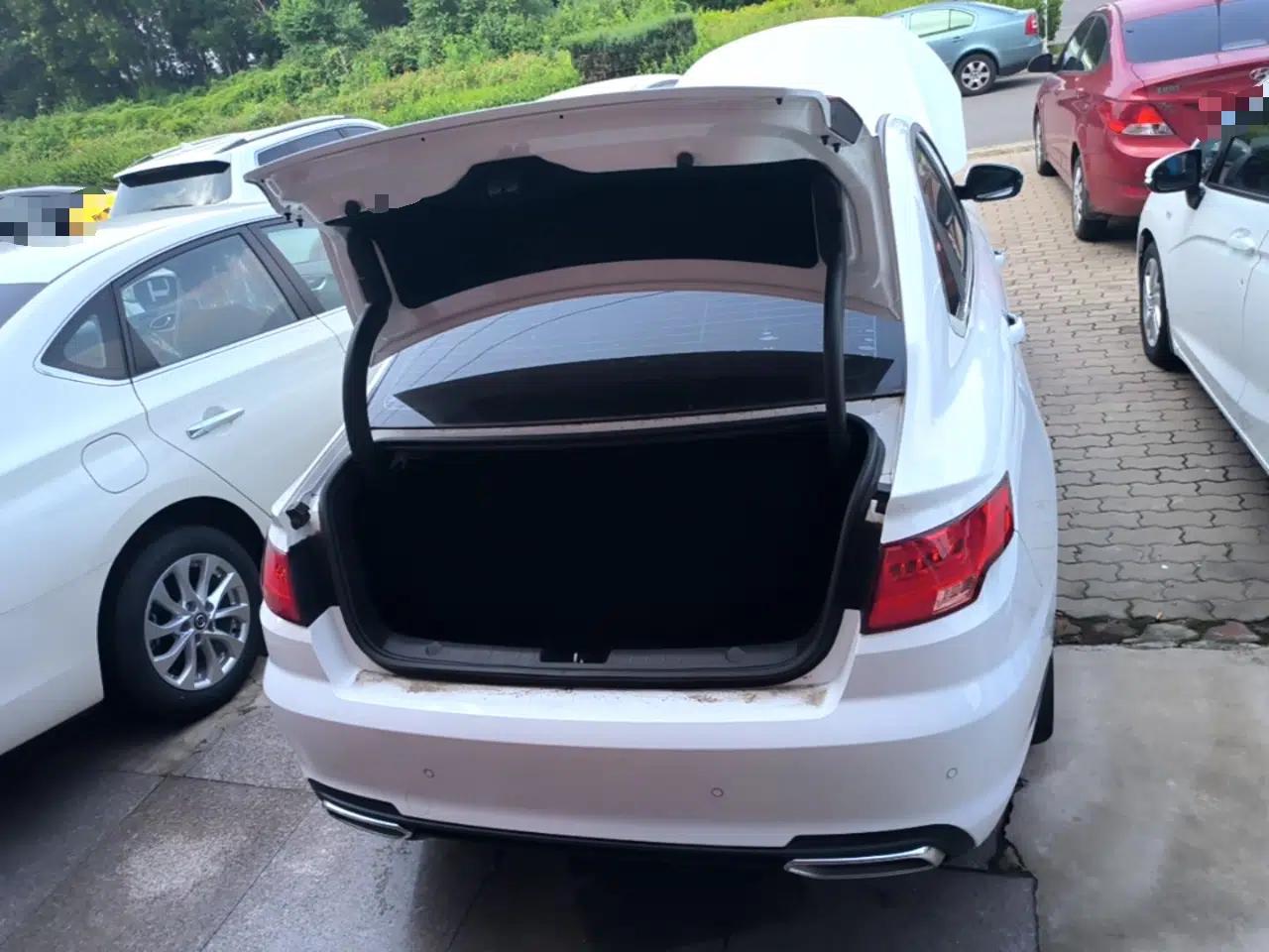 Geely Auto Emgrand GL 2019 1.4T CVT Elite Smart Edition — миниатюра 27