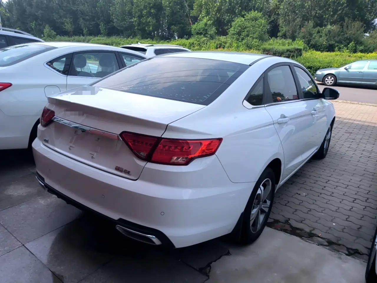 Geely Auto Emgrand GL 2019 1.4T CVT Elite Smart Edition — миниатюра 6