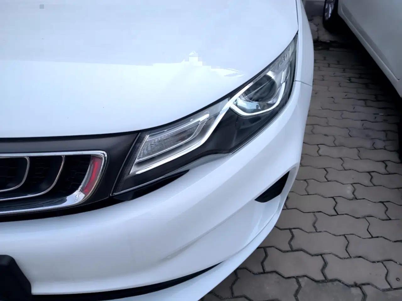 Geely Auto Emgrand GL 2019 1.4T CVT Elite Smart Edition — миниатюра 8