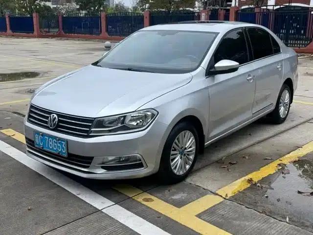 Santana 2016 1.6L Automatic Deluxe Edition