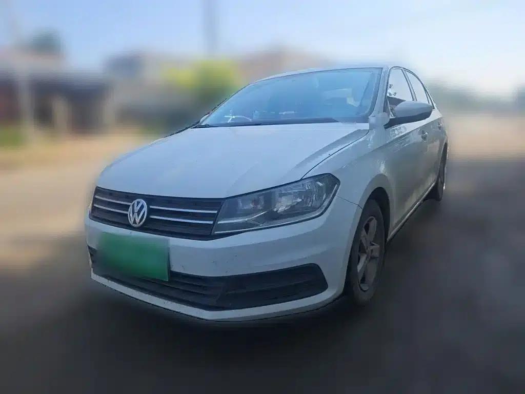Santana 2016 1.4L Manual Fashion Edition — миниатюра 1