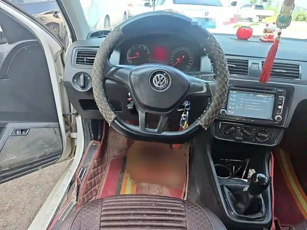 Santana 2016 1.4L Manual Fashion Edition — миниатюра 3
