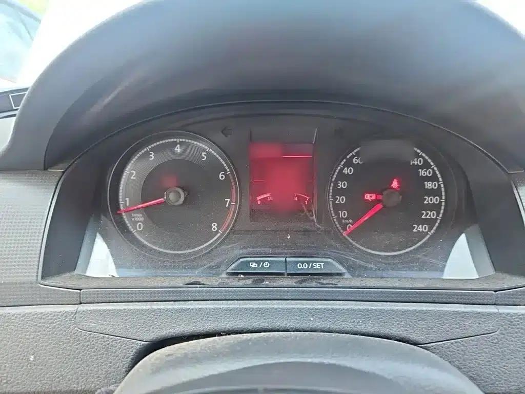 Santana 2016 1.4L Manual Fashion Edition — миниатюра 4