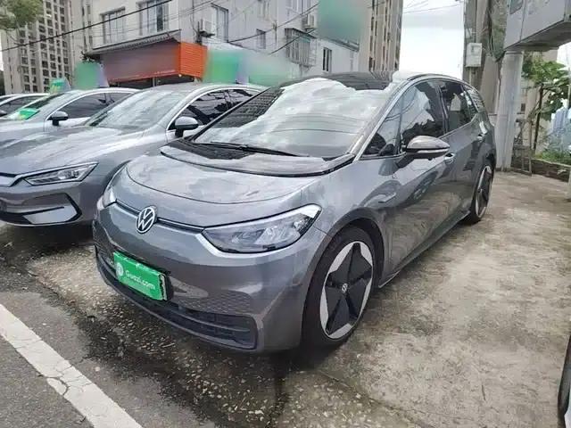 Volkswagen ID.3 2023 Upgraded Pure Smart Edition