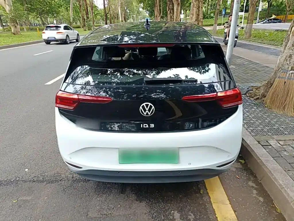 Volkswagen ID.3 2023 Upgraded Pure Smart Edition — миниатюра 6