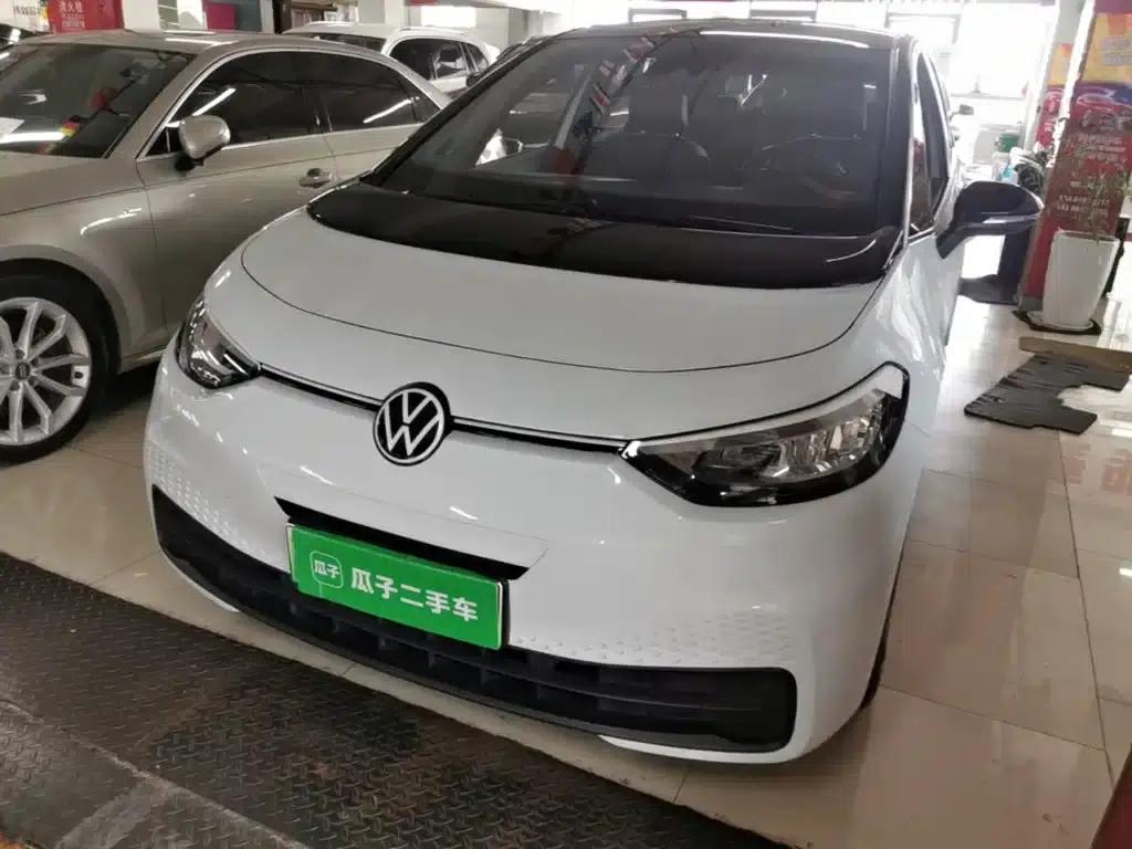 Volkswagen ID.3 2022 Active Pure Smart Edition — миниатюра 2