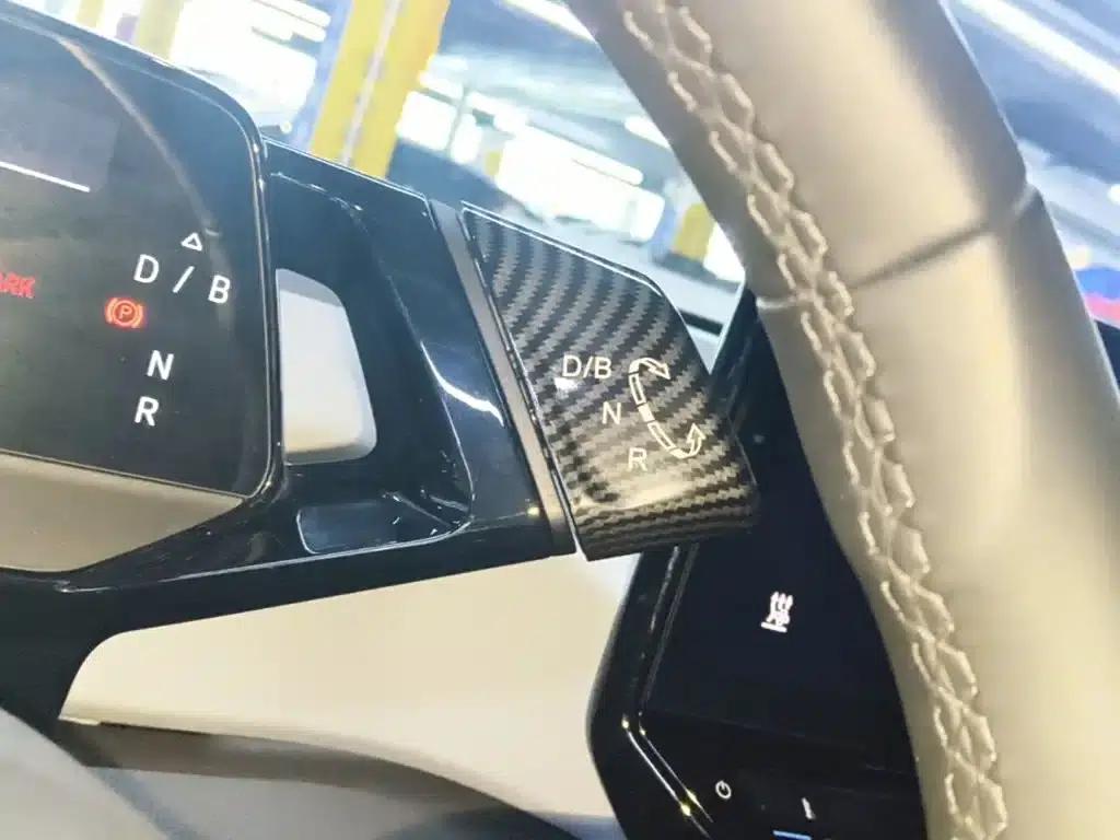 Volkswagen ID.3 2024 Outstanding Edition — миниатюра 14
