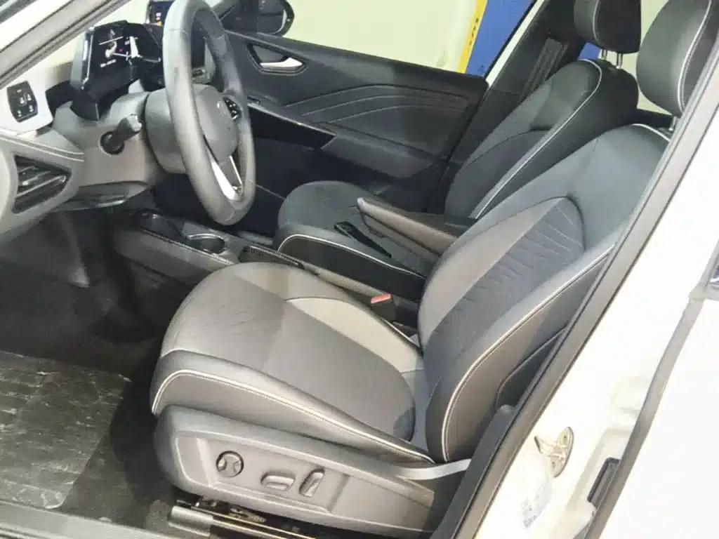 Volkswagen ID.3 2024 Outstanding Edition — миниатюра 15