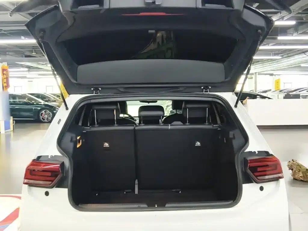 Volkswagen ID.3 2024 Outstanding Edition — миниатюра 19
