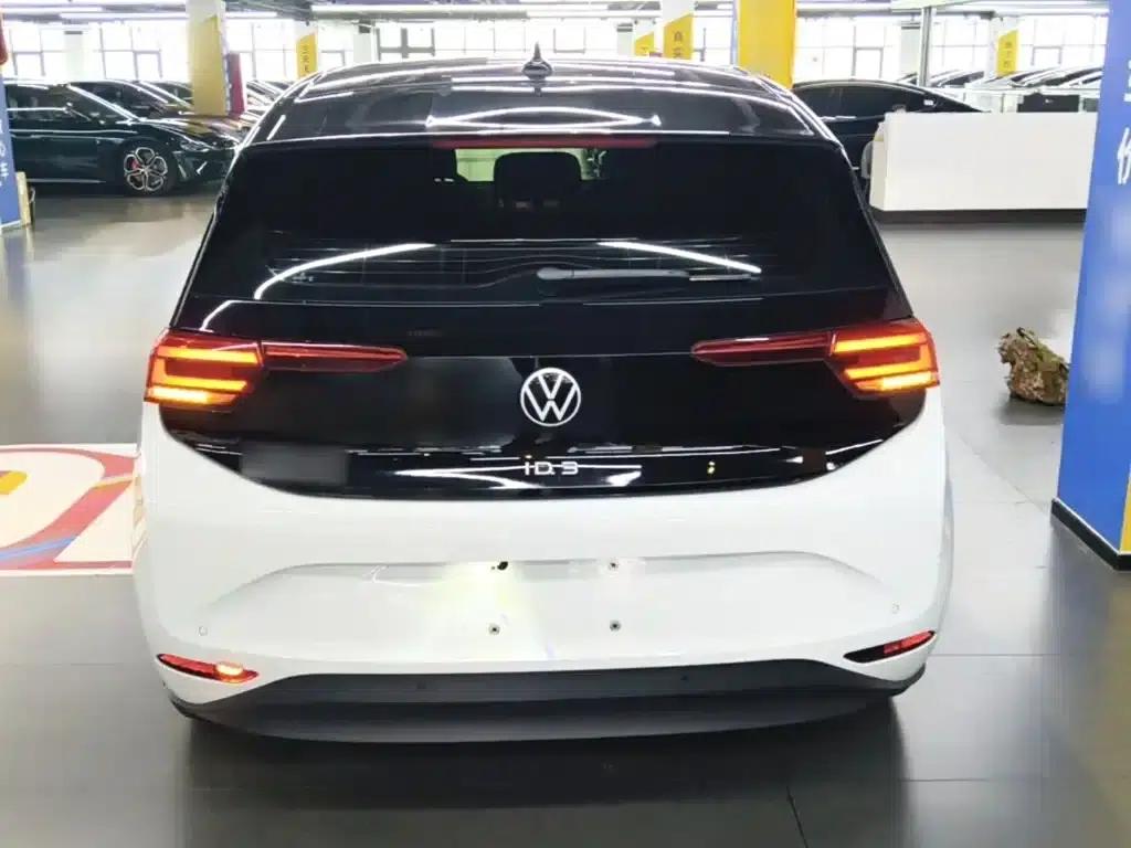 Volkswagen ID.3 2024 Outstanding Edition — миниатюра 6