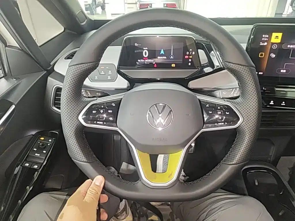 Volkswagen ID.3 2023 Pure Smart Edition — миниатюра 11