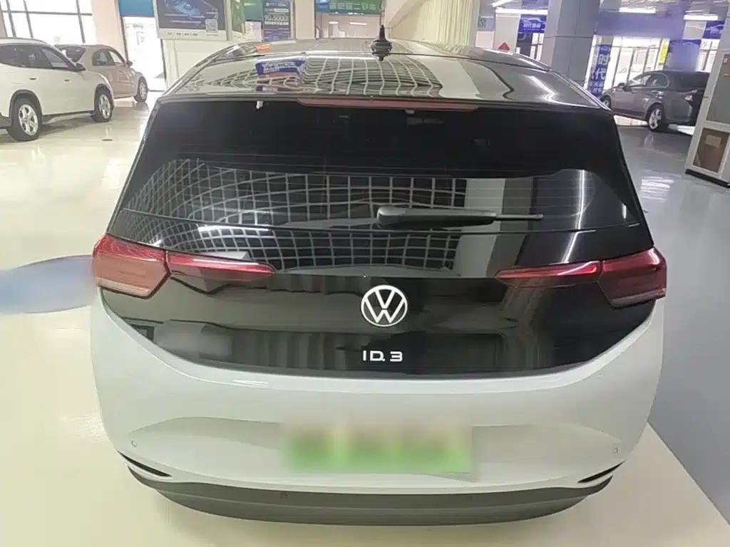 Volkswagen ID.3 2023 Pure Smart Edition — миниатюра 6